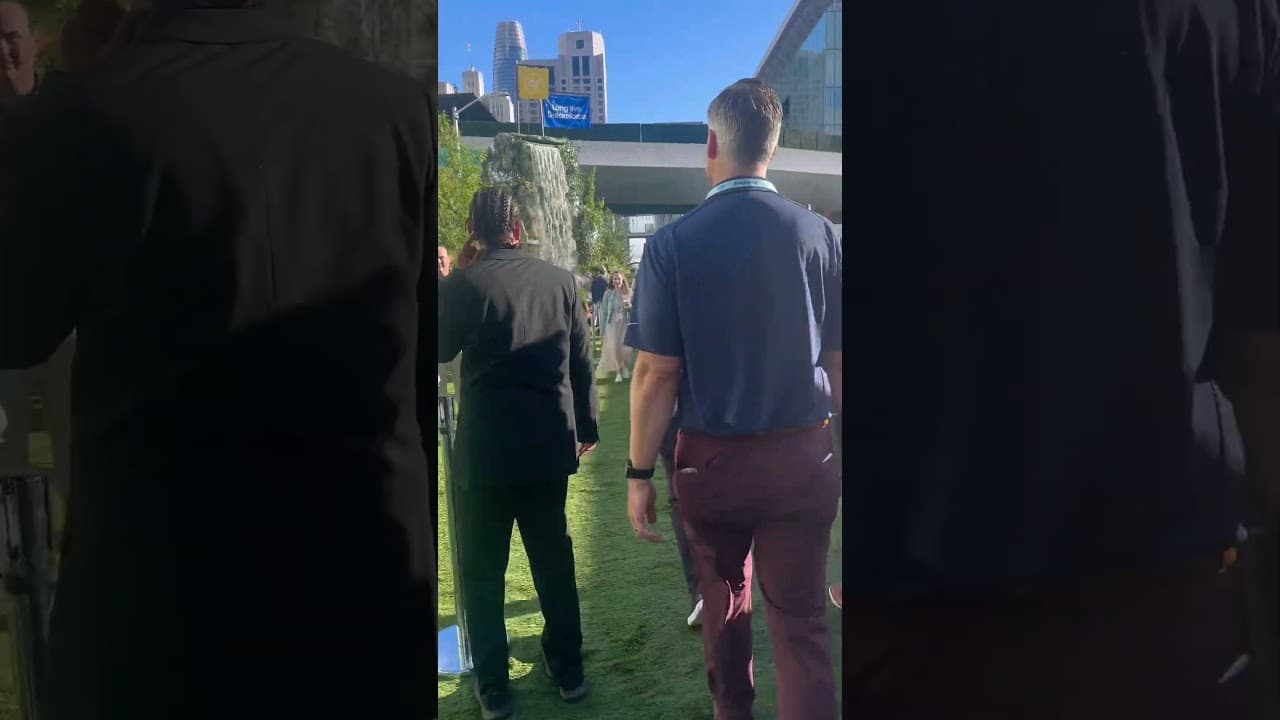 Dreamforce 2025 #apexhours #dreamforce