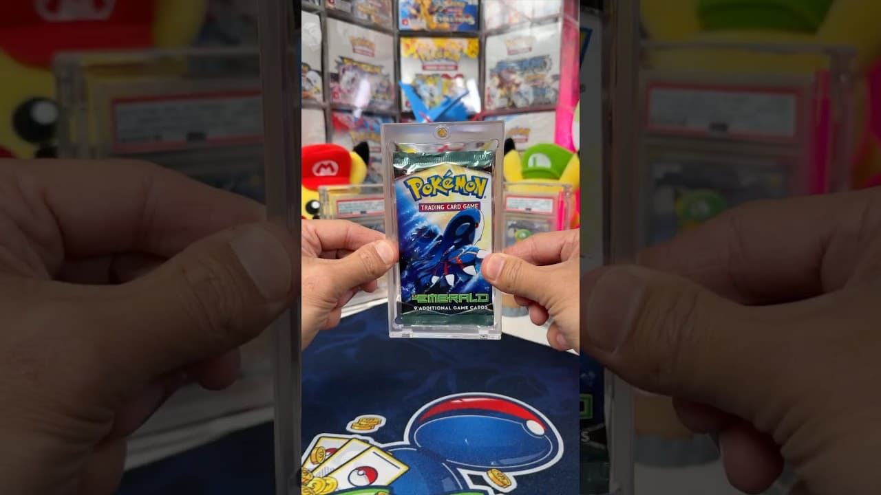 Should I Open it? Or Should I Keep it Sealed? - Episode 480 - Ex Emerald Pack from 2005