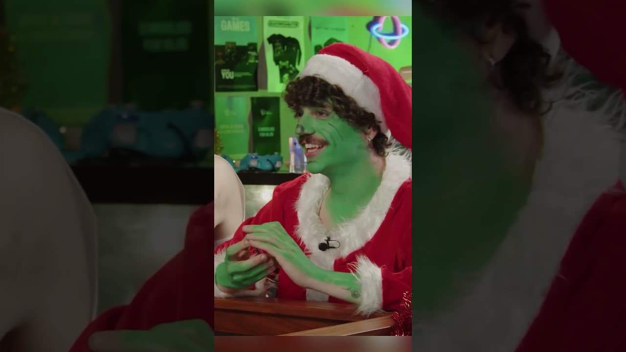 Santa vs Hans Gruber 👊