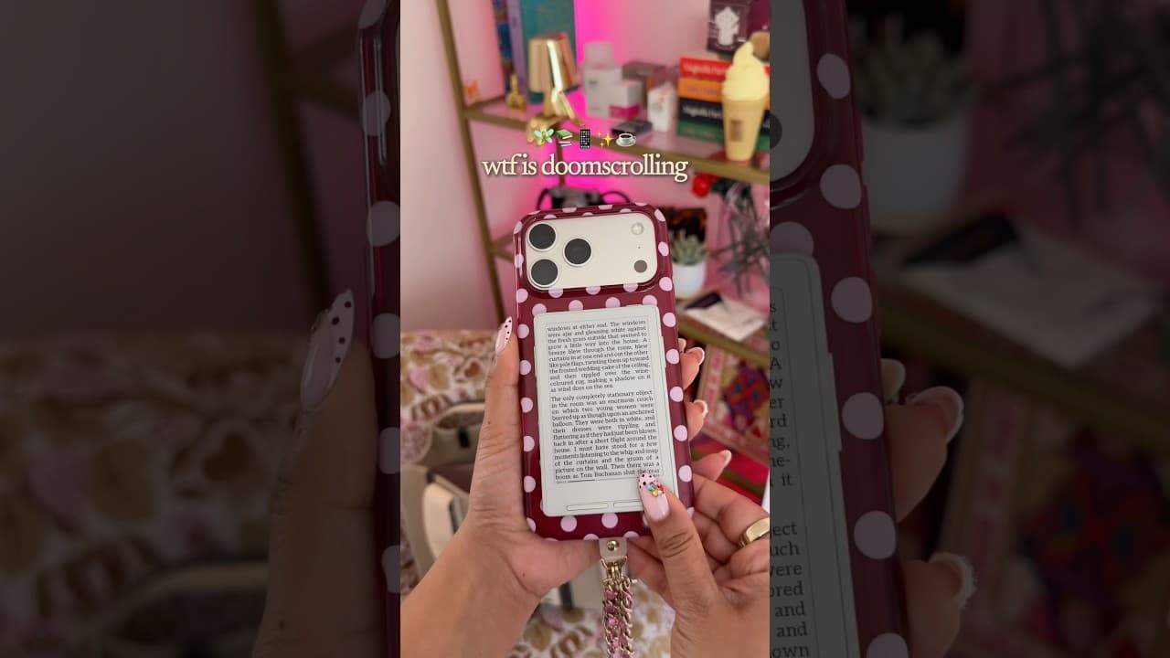 the CUTEST ereader I ever did see 🥹📚 #XTEINK #XTEINKX3 #PocketEReader #PocketSizedEReader