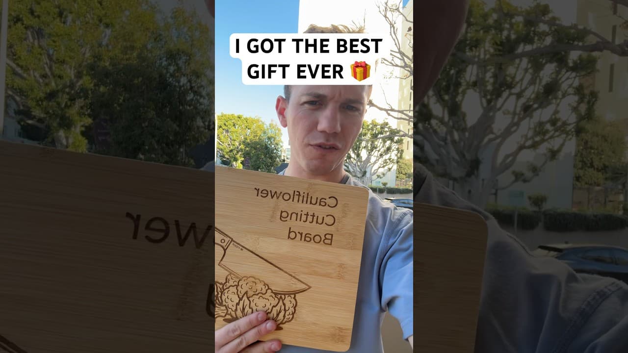 I JUST GOT THE BEST GIFT EVER (CAULIFLOWER) 🥦