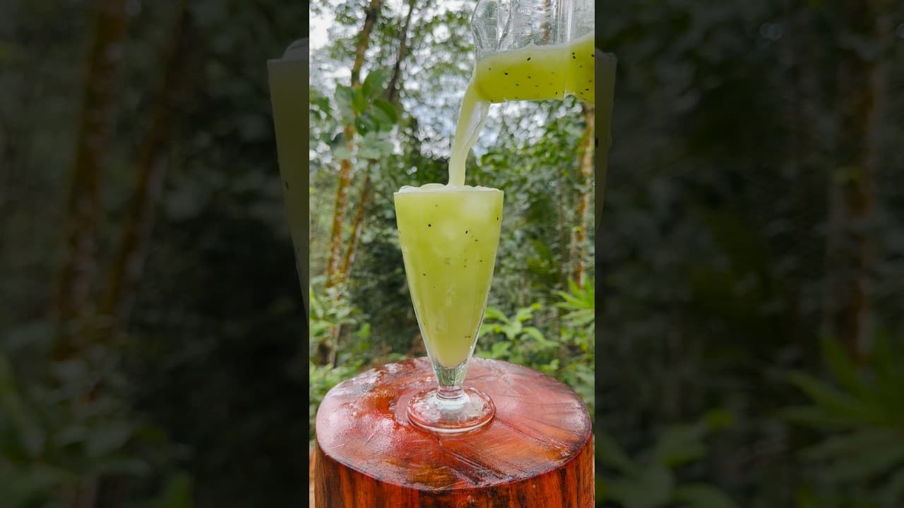 🥝🥥 Kiwi + Coconut = Omg 💚 The Ultimate Tropical Shake 🤤 #food #satisfying #shorts